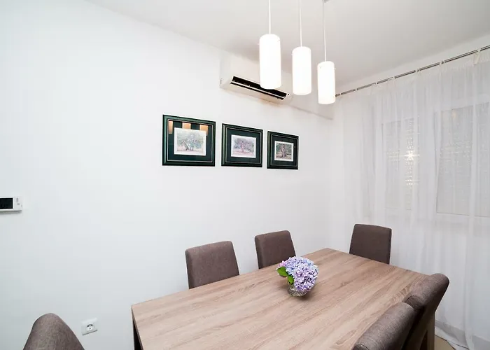 Casa Ana Ζαντάρ